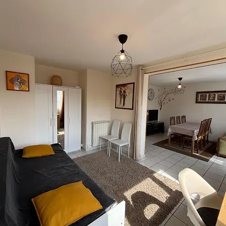 Break - Grand Balcon Apartment Reims